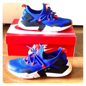 Price drop ** Nike Air Huaraches Drift BR - New